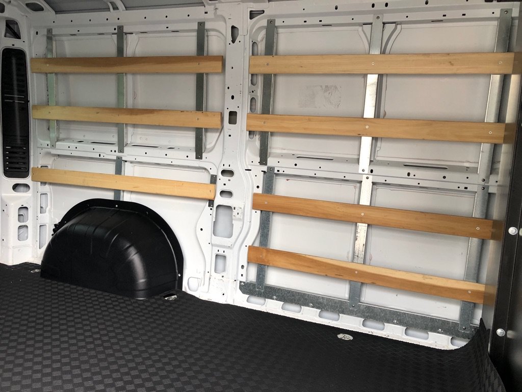 Used 2025 RAM ProMaster 2500 w/ U-Haul Equipment Group FWD image 22