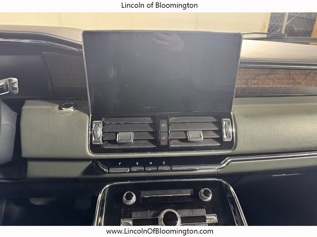 Certified 2022 Lincoln Navigator L Black Label image 26