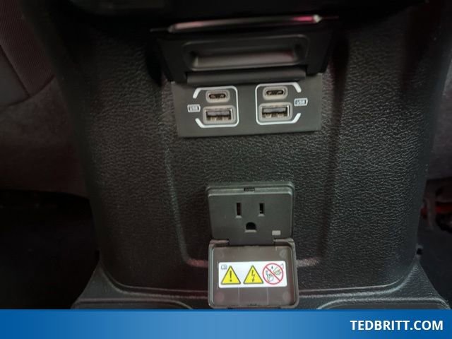 Used 2021 Jeep Wrangler Unlimited Sahara w/ Cold Weather Group AWD/4WD image 16