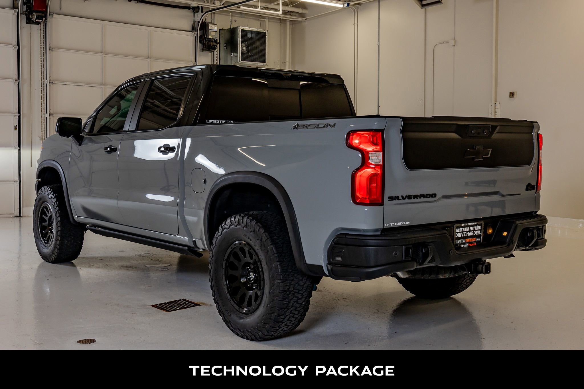 Used 2024 Chevrolet Silverado 1500 ZR2 w/ ZR2 Bison Edition AWD/4WD image 6