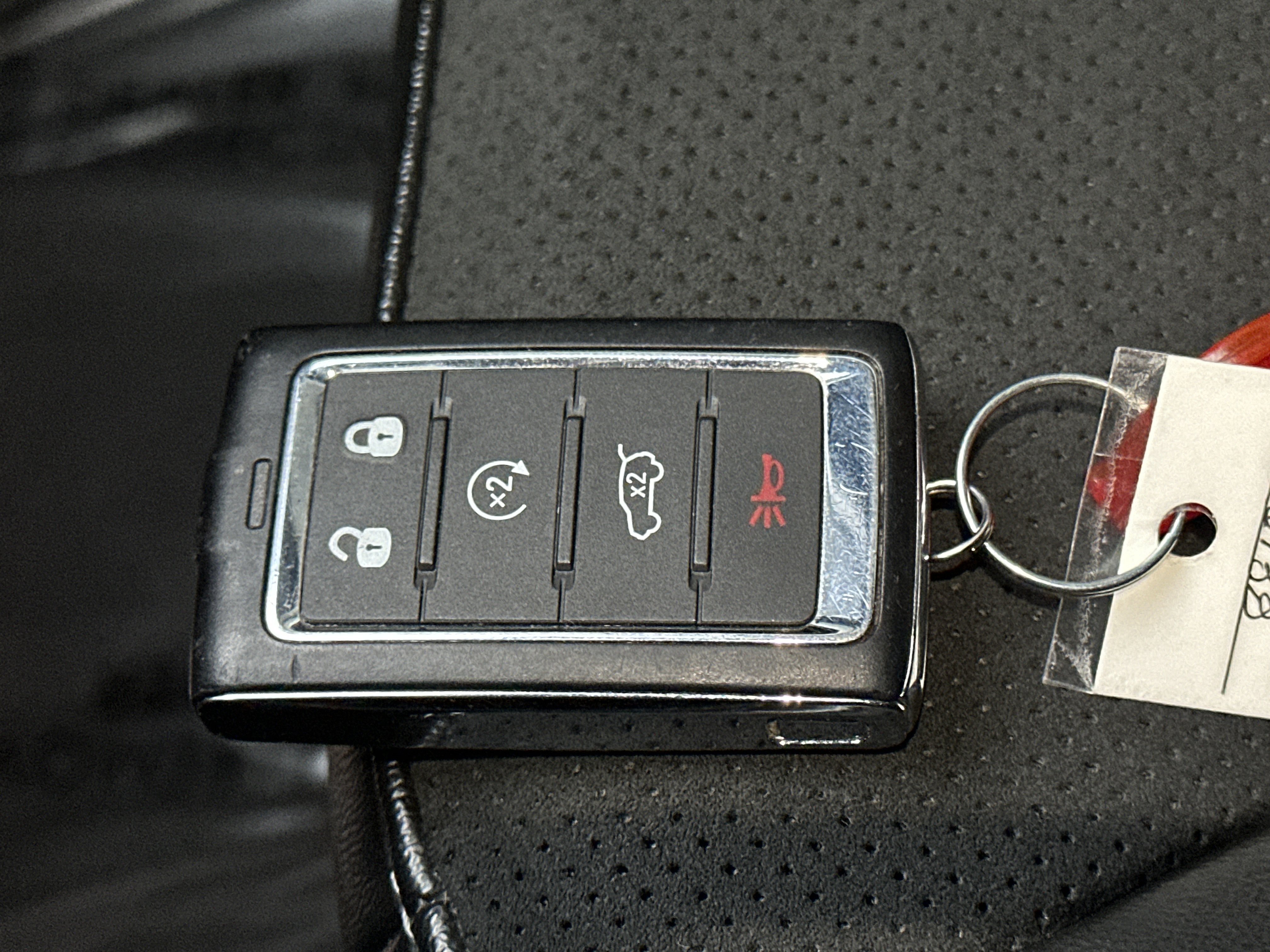 Used 2024 Jeep Grand Cherokee L Laredo image 40