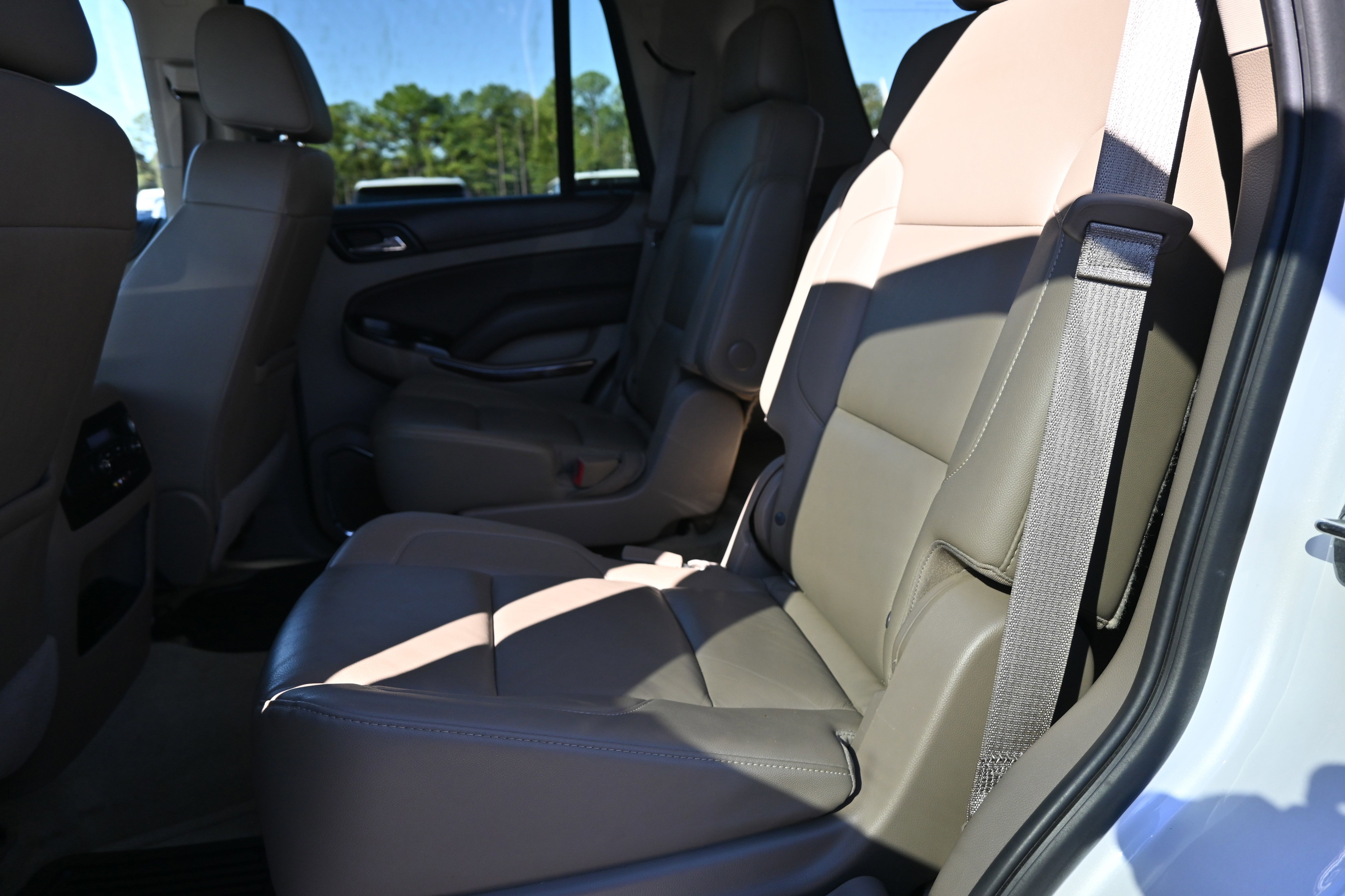 Used 2016 Chevrolet Tahoe LT image 30