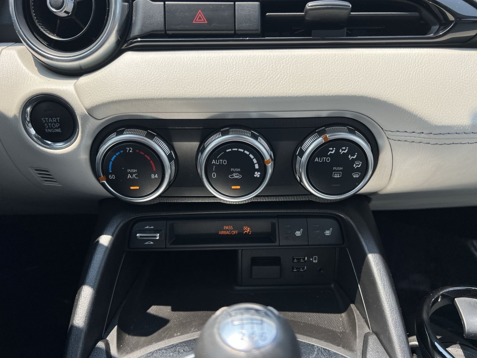 Used 2021 MAZDA MX-5 Miata RF Grand Touring RWD image 20