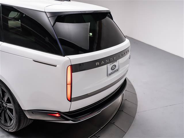 Used 2023 Land Rover Range Rover SE AWD/4WD image 28