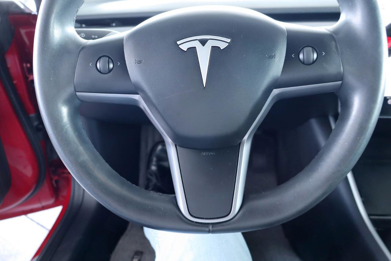Used 2019 Tesla Model 3 Long Range image 22