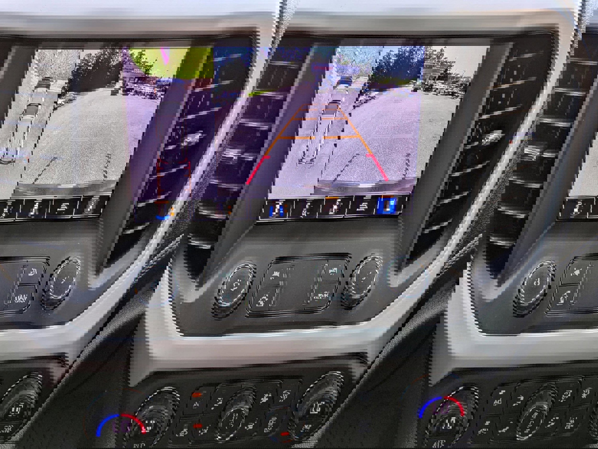 Used 2023 GMC Acadia SLT w/ Technology Package image 26