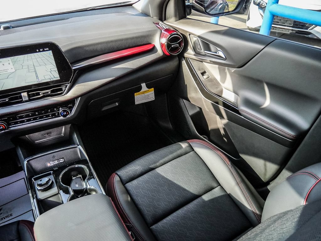 New 2027 Chevrolet Equinox RS w/ Safety and Technology Package FWD image 31