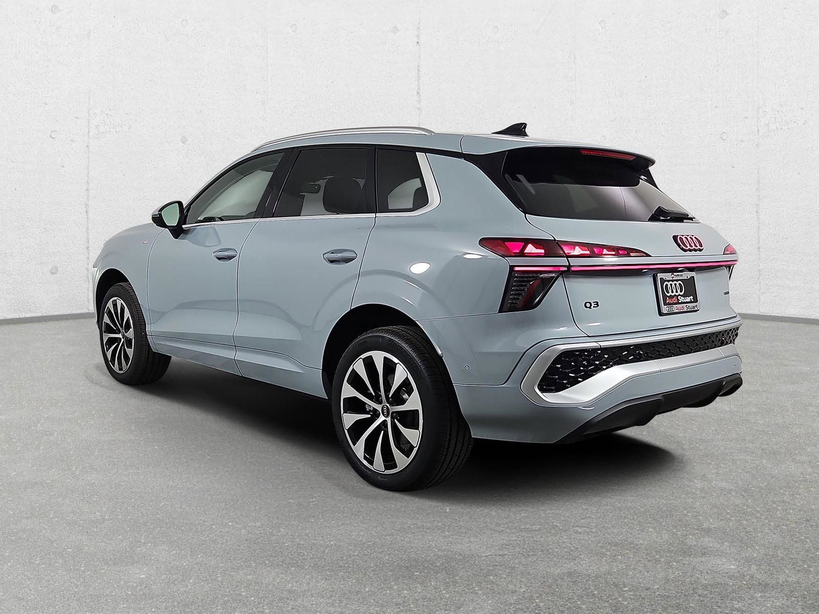 New 2026 Audi Q3 quattro 2.0T AWD/4WD image 5