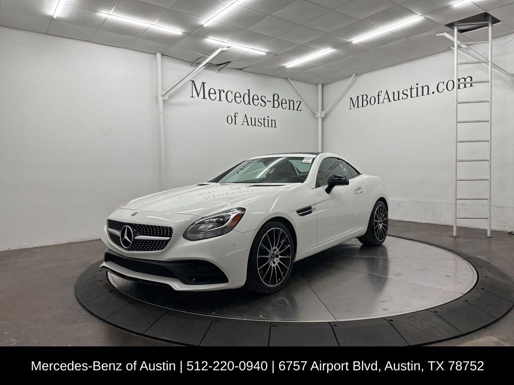Certified 2020 Mercedes-Benz SLC 300 image 3