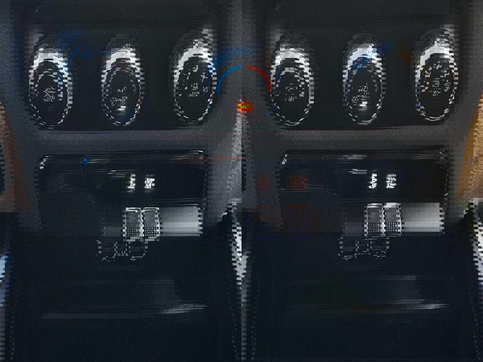 Used 2020 RAM 1500 Lone Star image 18