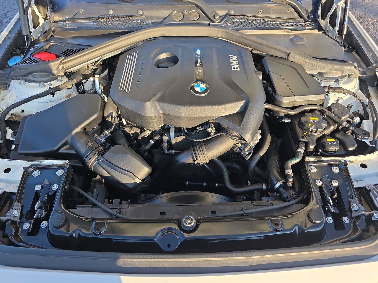 Used 2019 BMW 230i Coupe w/ Premium Package RWD image 13