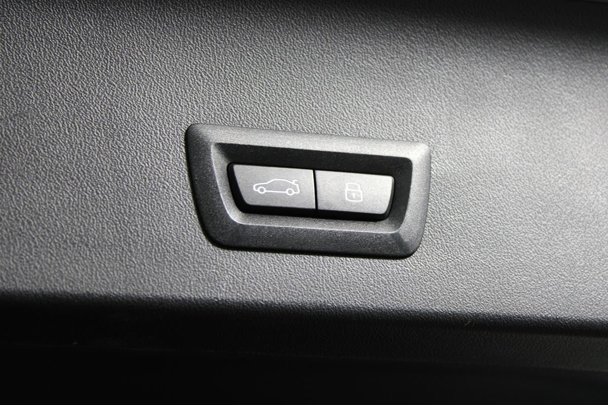 Used 2025 BMW X3 xDrive30i image 45