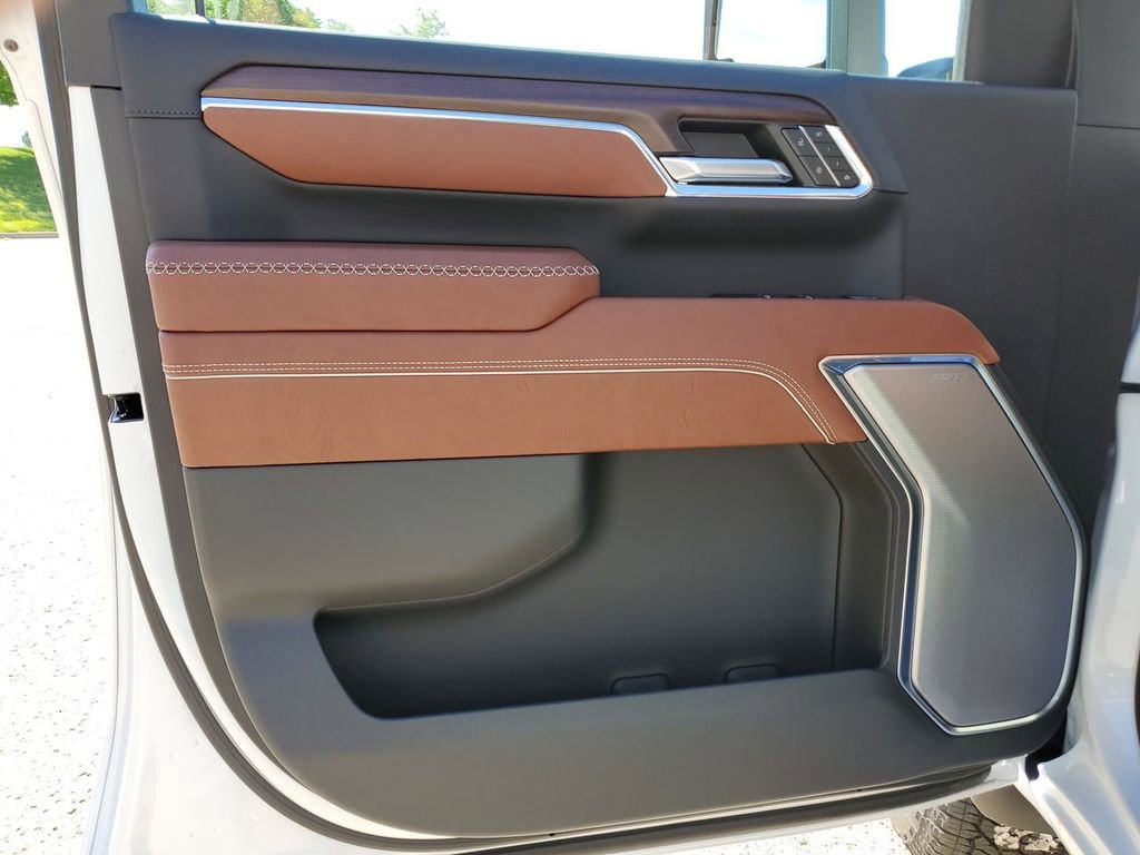 New 2024 GMC Sierra 2500 Denali Ultimate w/ Max Trailering Package image 24