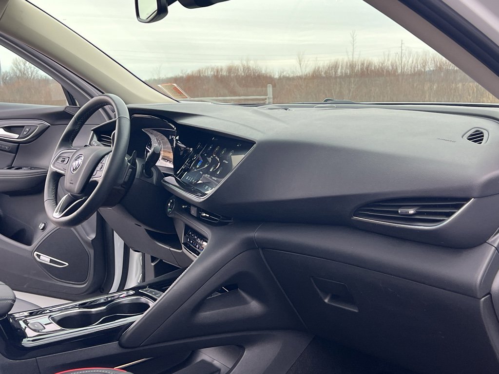 Used 2023 Buick Envision Essence w/ Technology Package I image 30