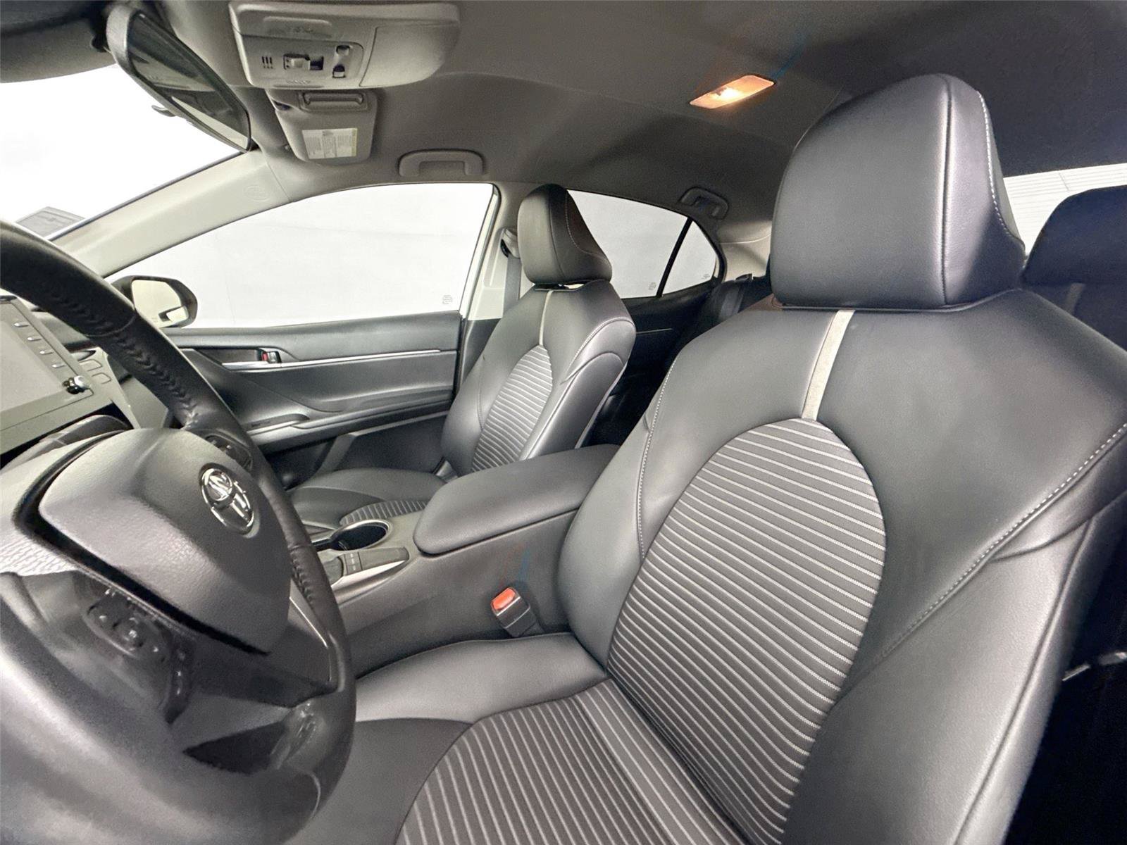 Certified 2024 Toyota Camry SE FWD image 3