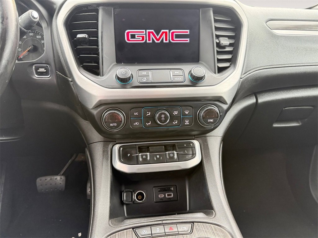 Used 2020 GMC Acadia SLT w/ Premium Package image 11