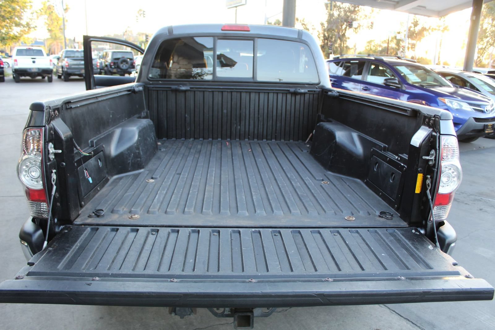 Used 2013 Toyota Tacoma PreRunner w/ SR5 Pkg RWD image 26