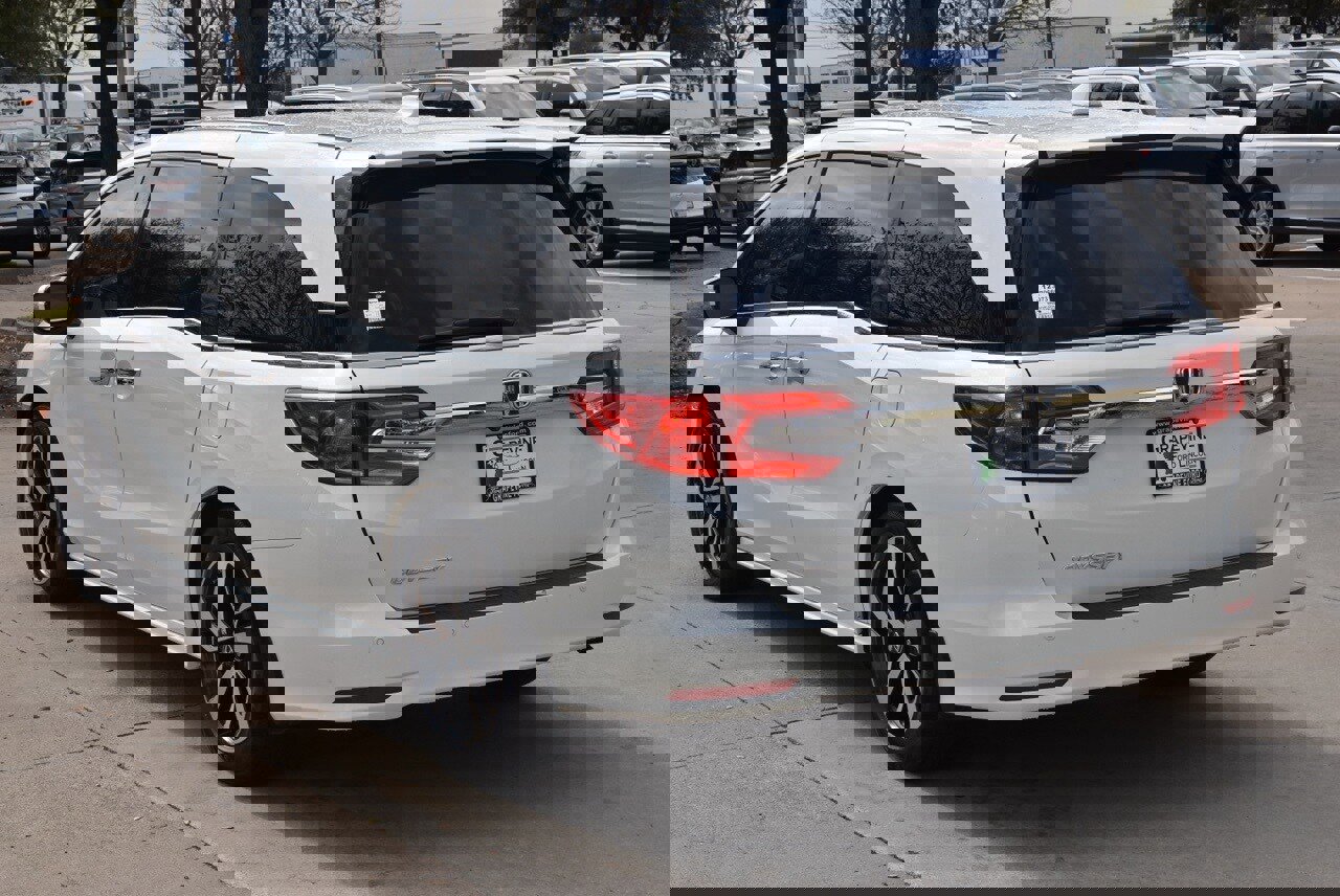 Used 2018 Honda Odyssey Elite image 10