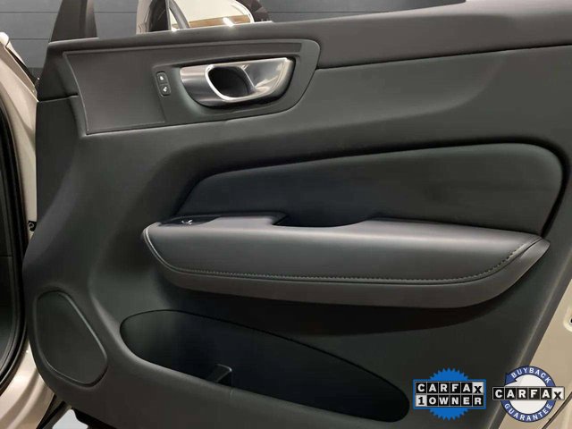 Used 2025 Volvo XC60 B5 Plus image 79