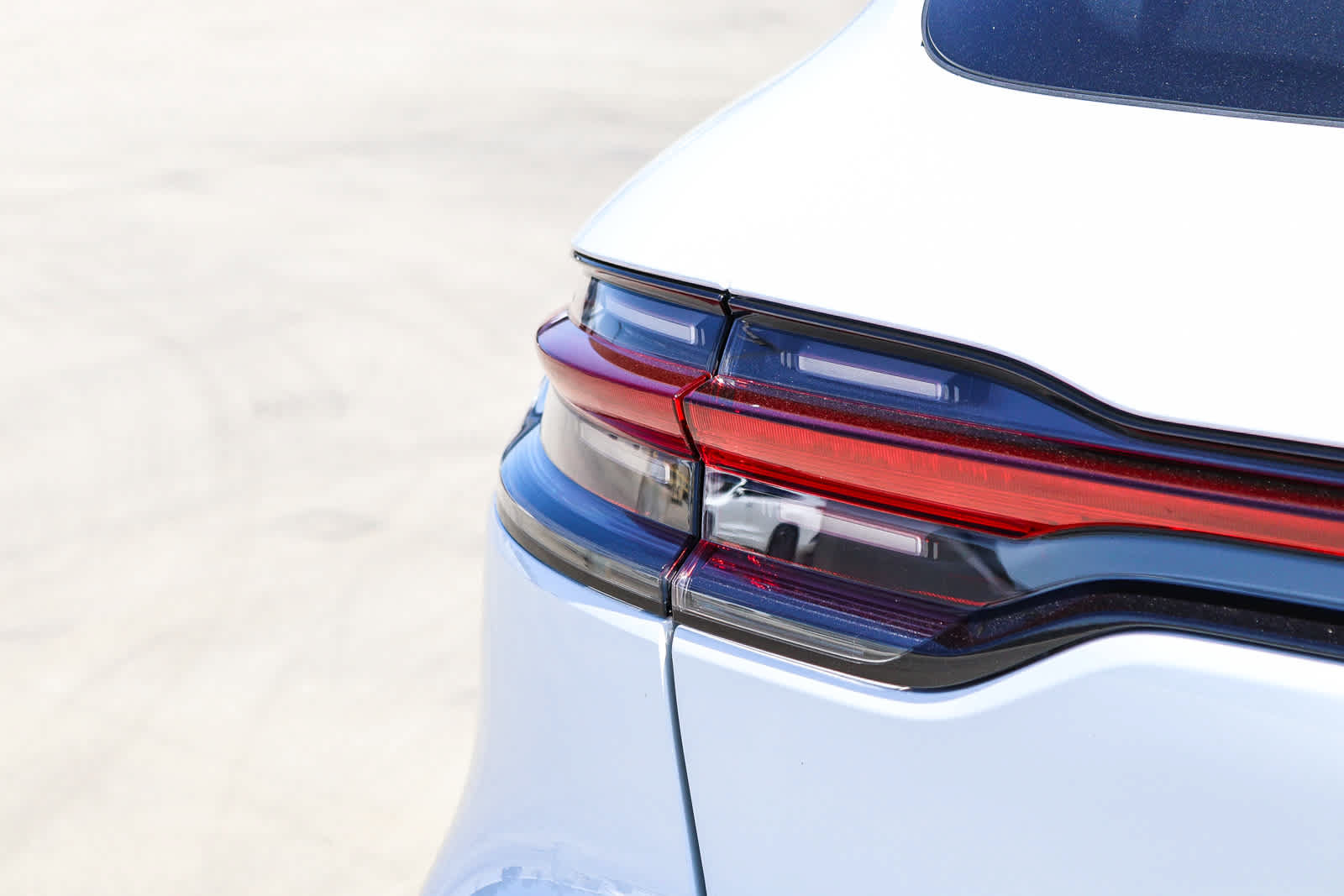 Used 2020 Porsche Macan S AWD/4WD image 13
