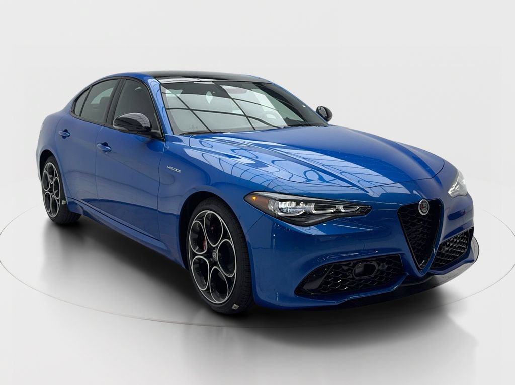 New 2026 Alfa Romeo Giulia w/ Driving Assist Package RWD image 2