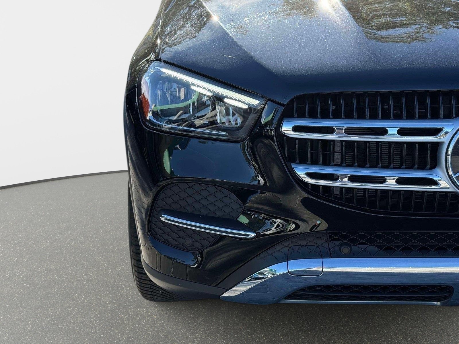 Used 2024 Mercedes-Benz GLE 350 4MATIC image 9