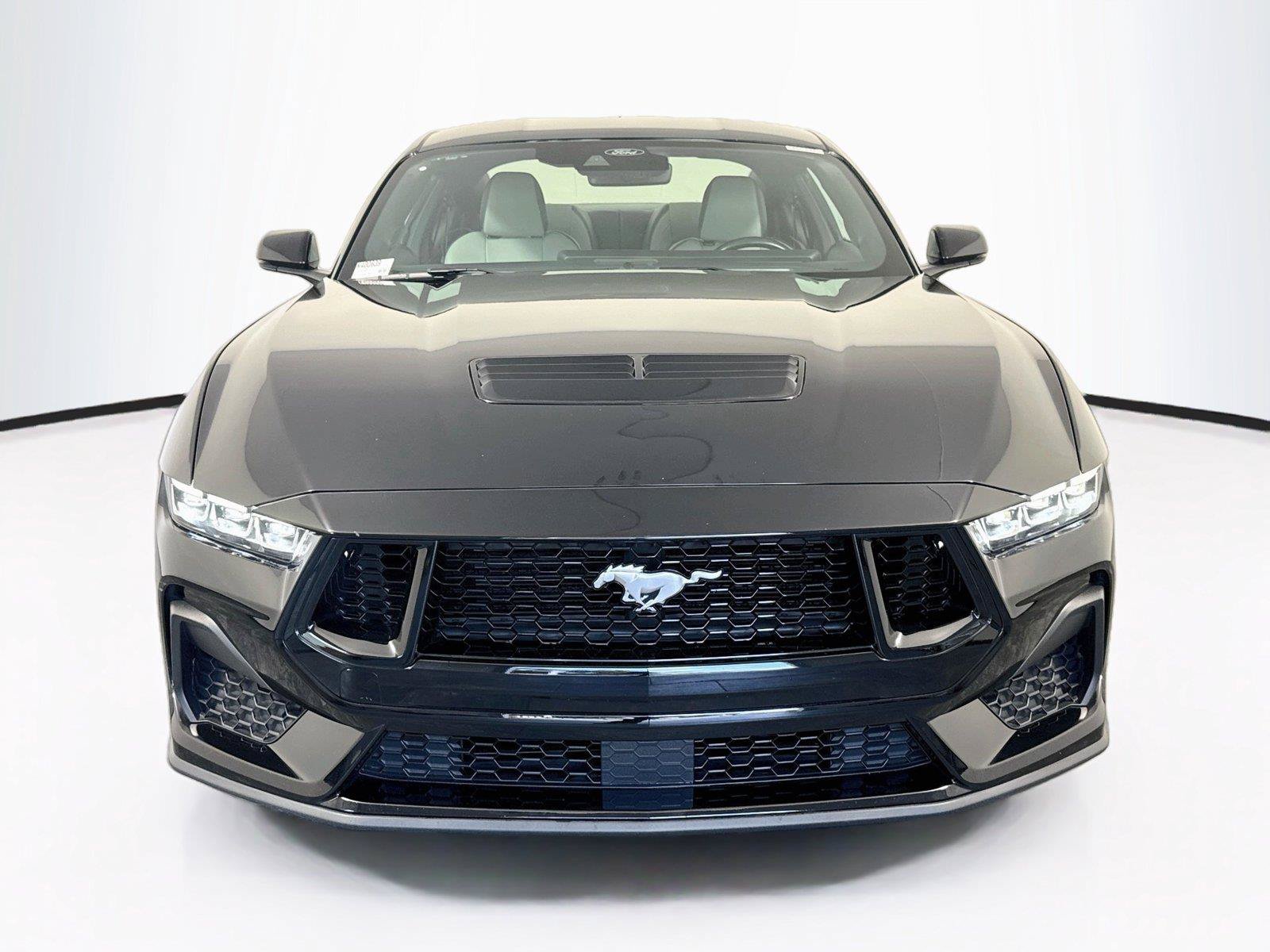 Used 2025 Ford Mustang GT Premium RWD image 8