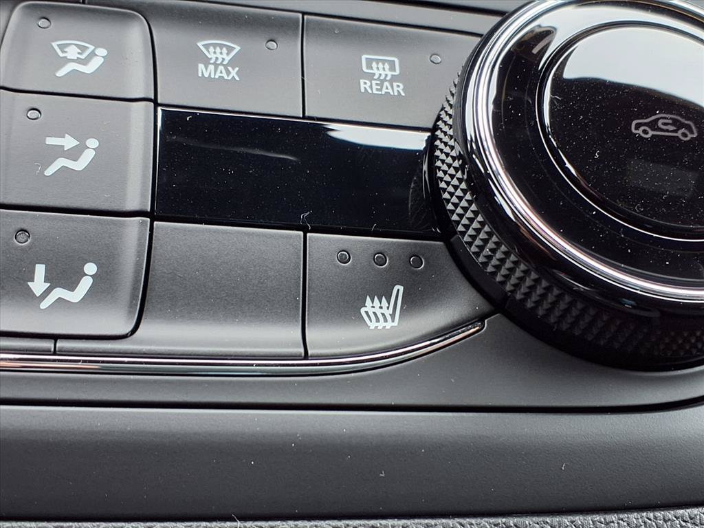New 2026 Buick Envista Sport Touring w/ Convenience I Package FWD image 6