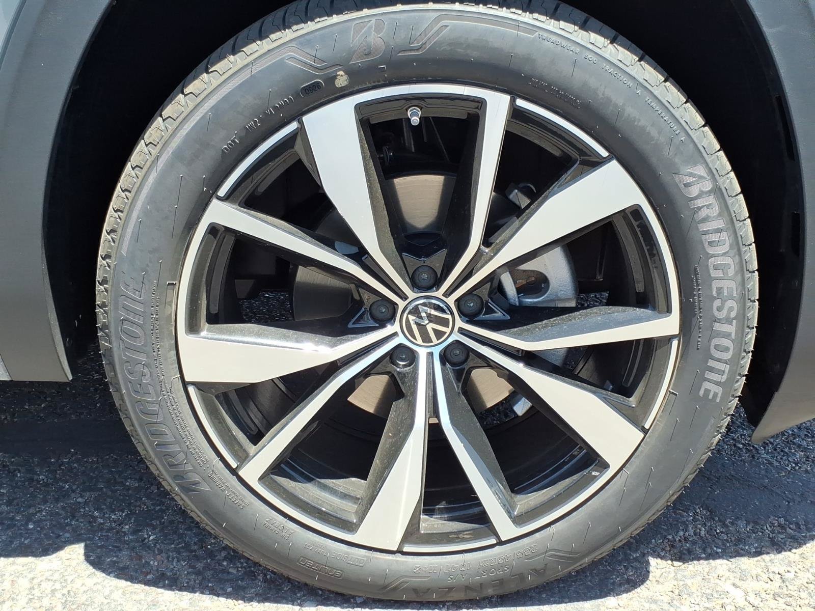 New 2026 Volkswagen Atlas SEL Premium R-Line AWD/4WD image 6