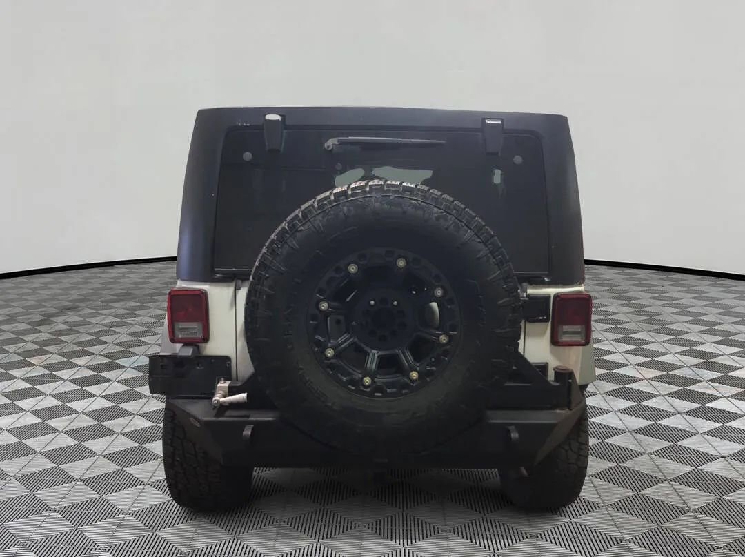 Used 2011 Jeep Wrangler Unlimited Rubicon w/ Dual Top Group image 4