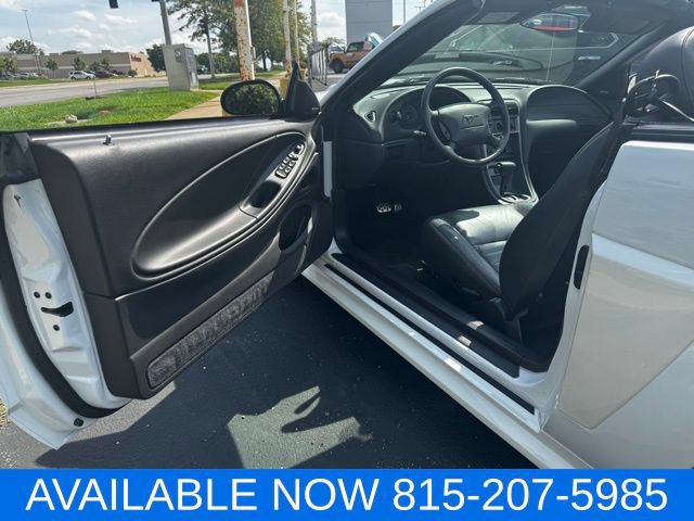 Used 2004 Ford Mustang GT RWD image 28