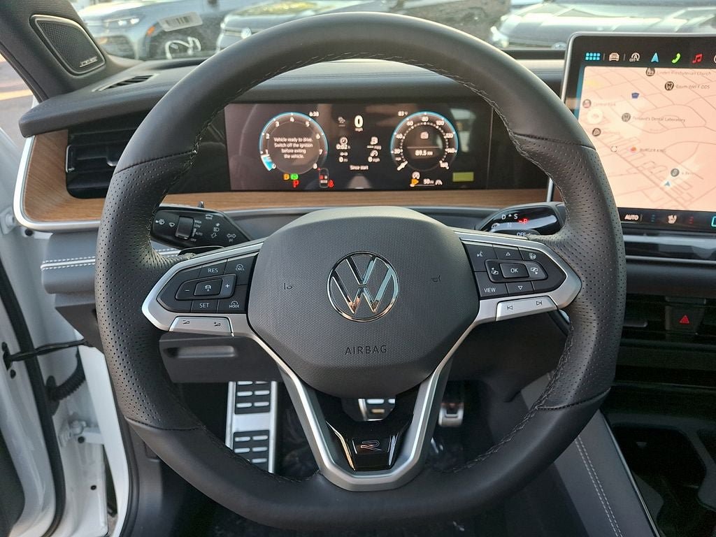New 2026 Volkswagen Tiguan SEL R-Line AWD/4WD image 13