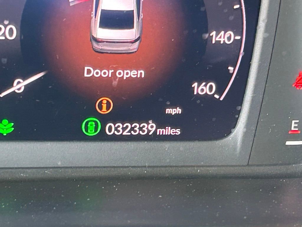 Used 2024 Honda Accord EX image 19