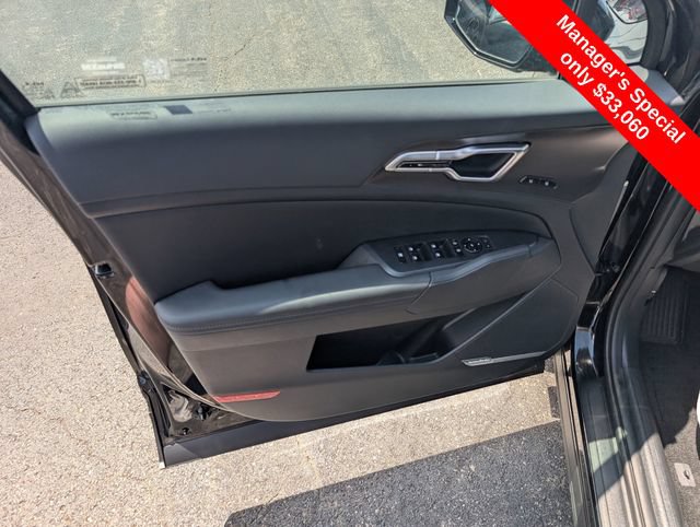 Used 2026 Kia Sportage SX AWD/4WD image 14