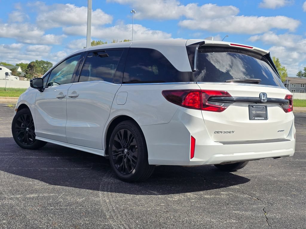 Used 2025 Honda Odyssey Sport-L image 14