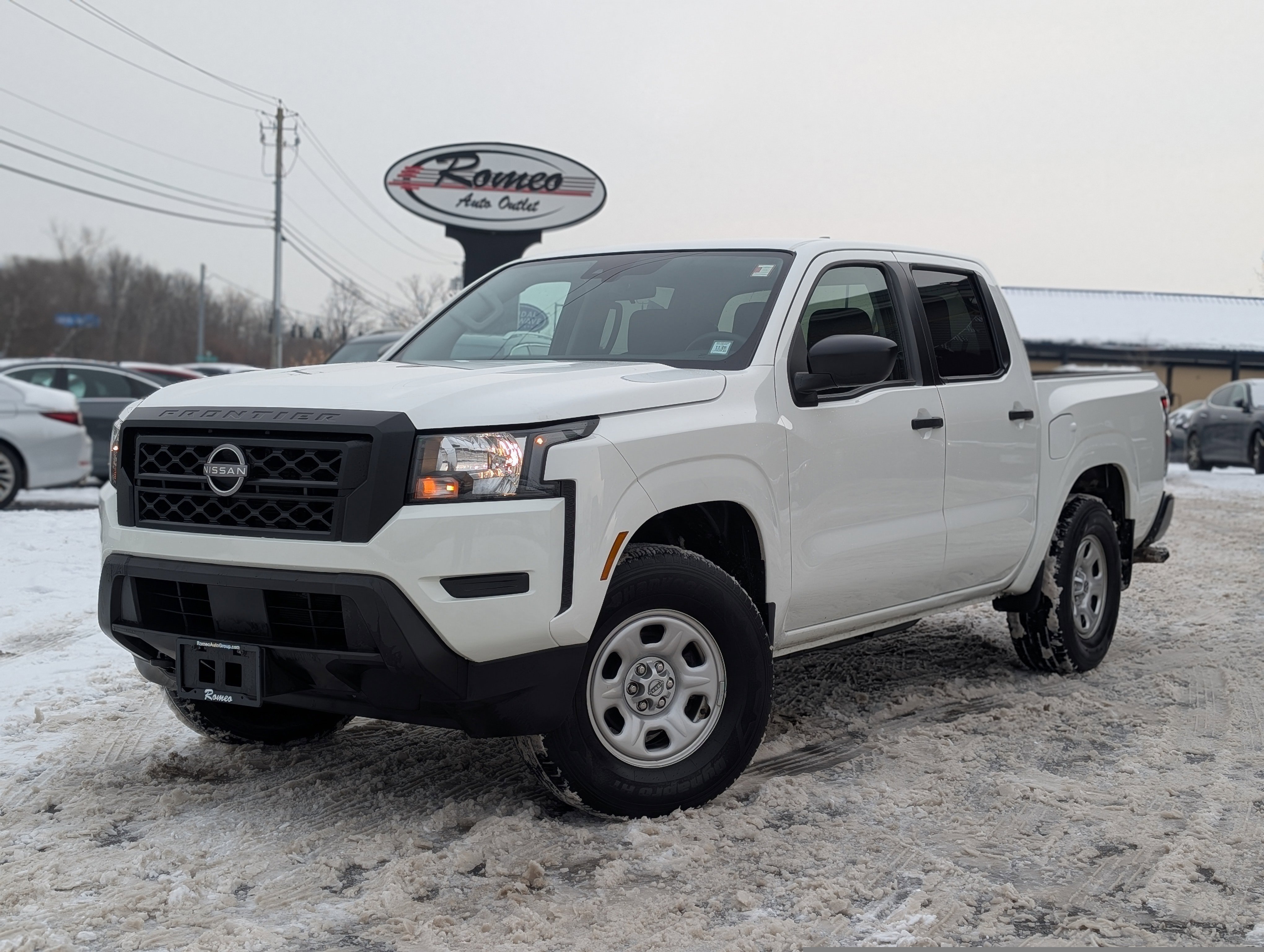 Used 2023 Nissan Frontier S w/ Technology Package