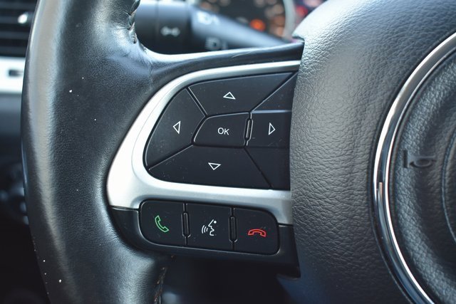 Used 2019 Jeep Compass Latitude w/ Popular Equipment Group image 19