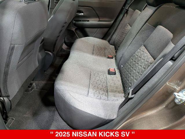Certified 2025 Nissan Kicks SV w/ SV Premium Package AWD/4WD image 30