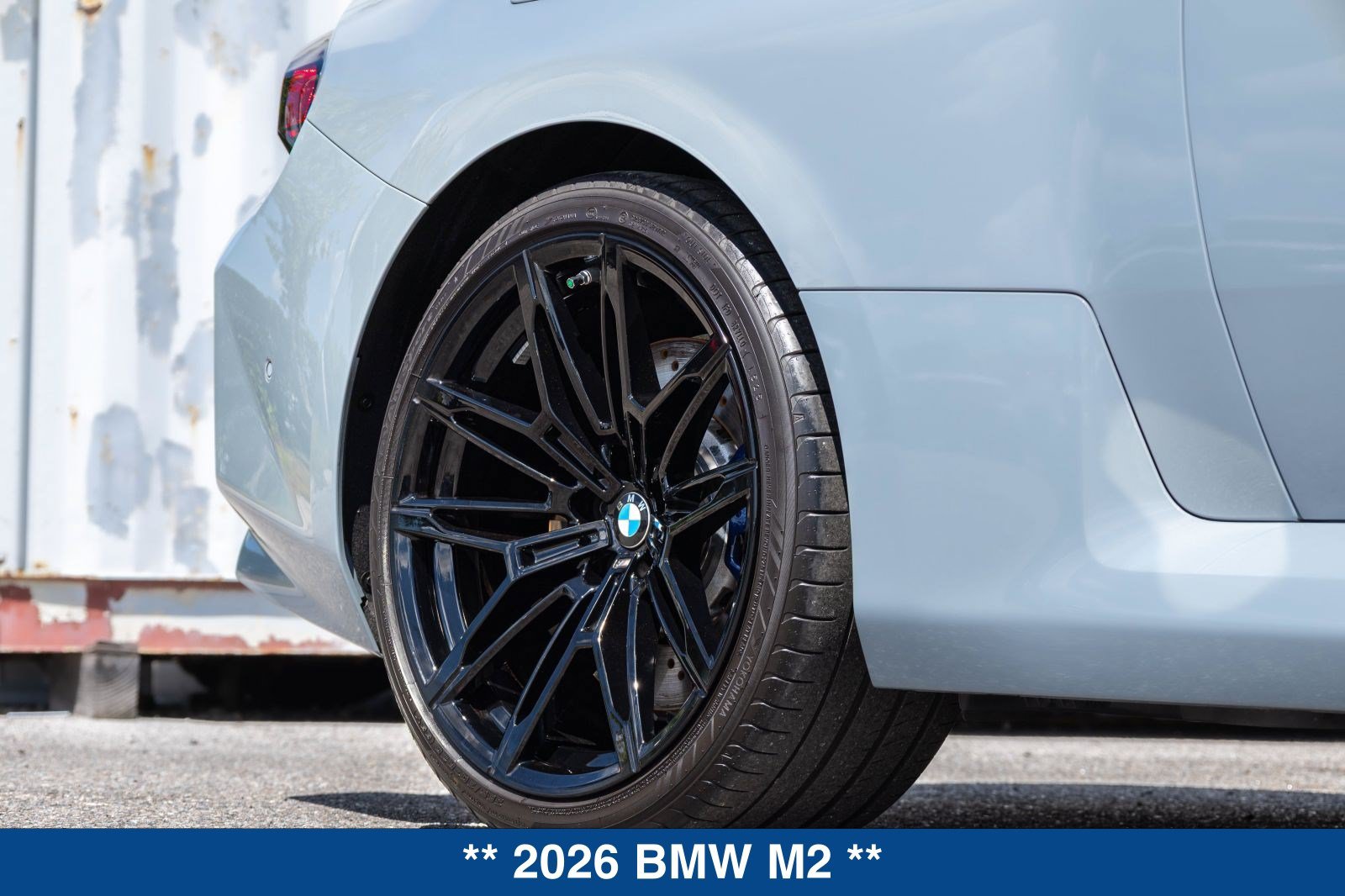 Used 2026 BMW M2 w/ Lighting Package RWD image 29