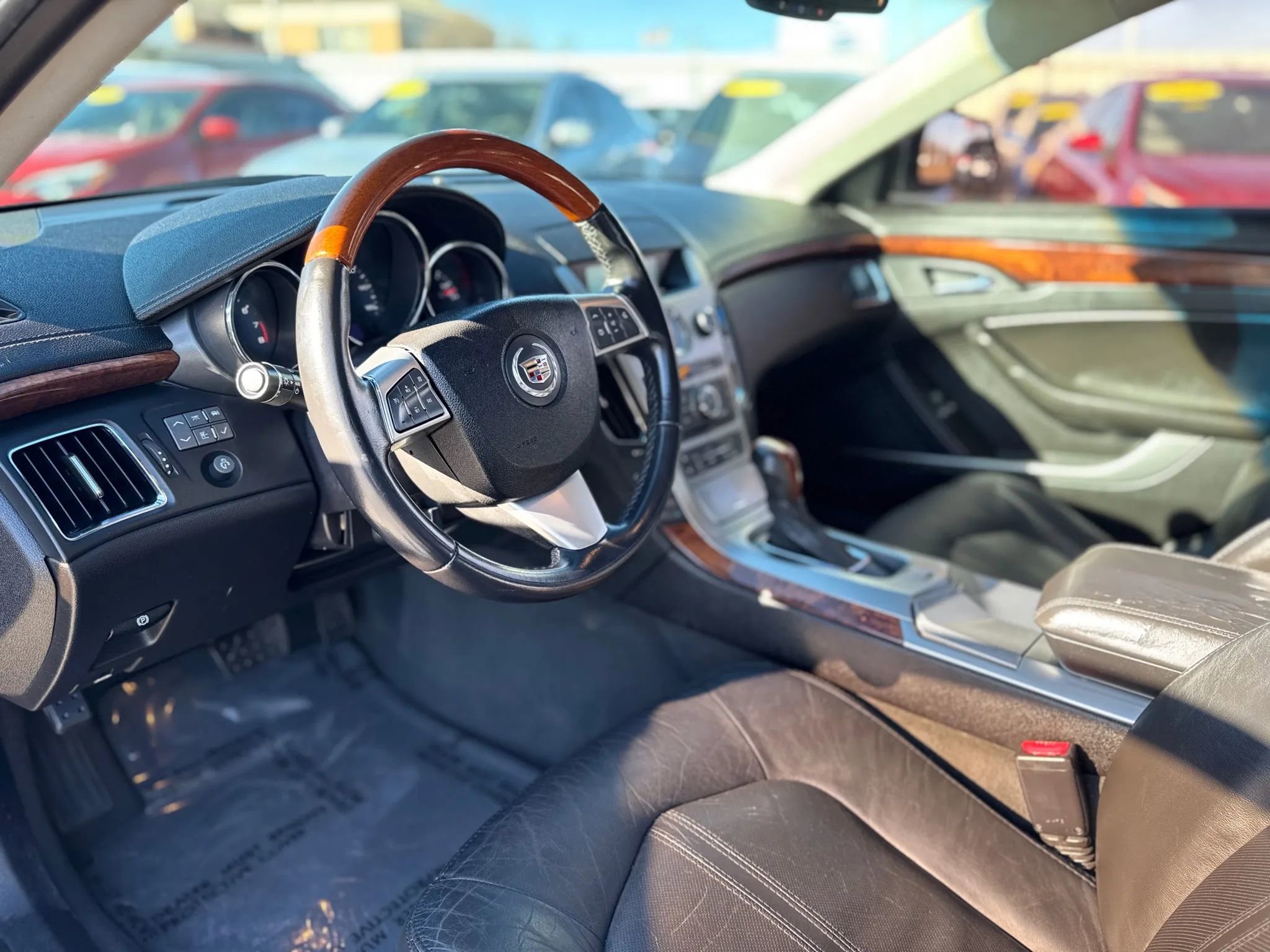 Used 2011 Cadillac CTS Luxury RWD image 14