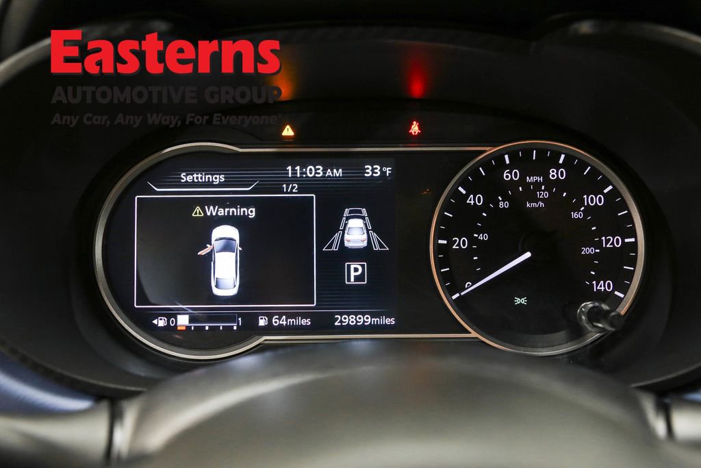 Used 2023 Nissan Versa SV image 18