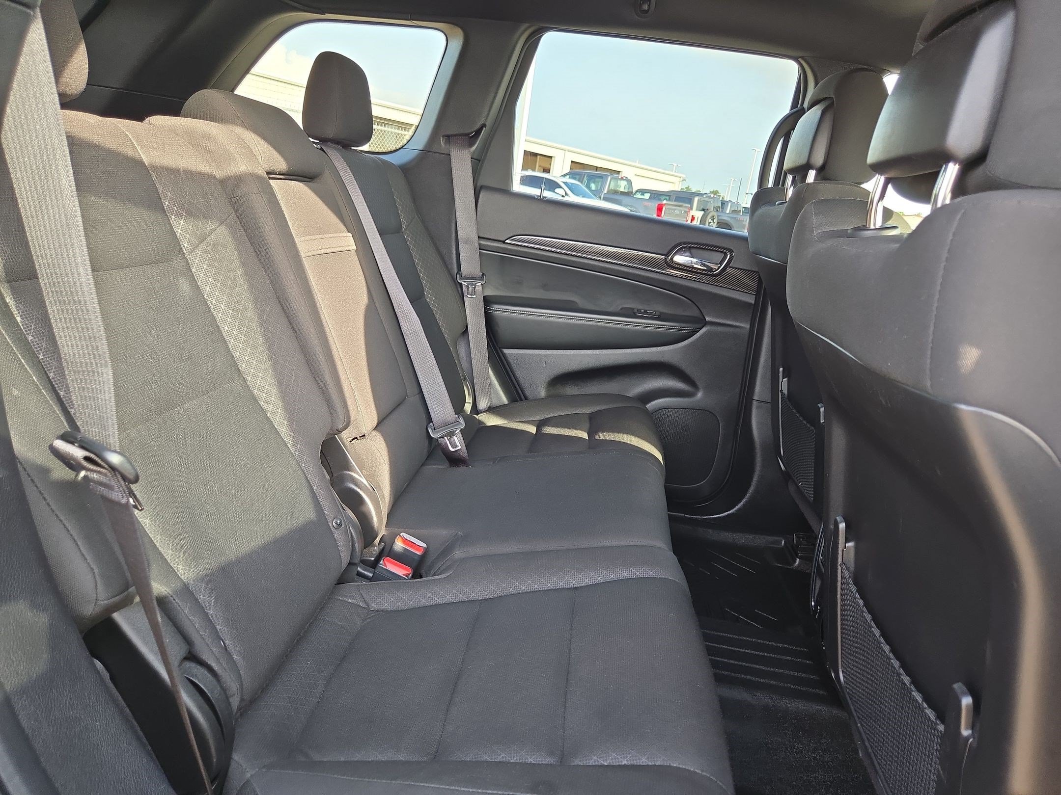 Used 2021 Jeep Grand Cherokee Freedom Edition AWD/4WD image 29