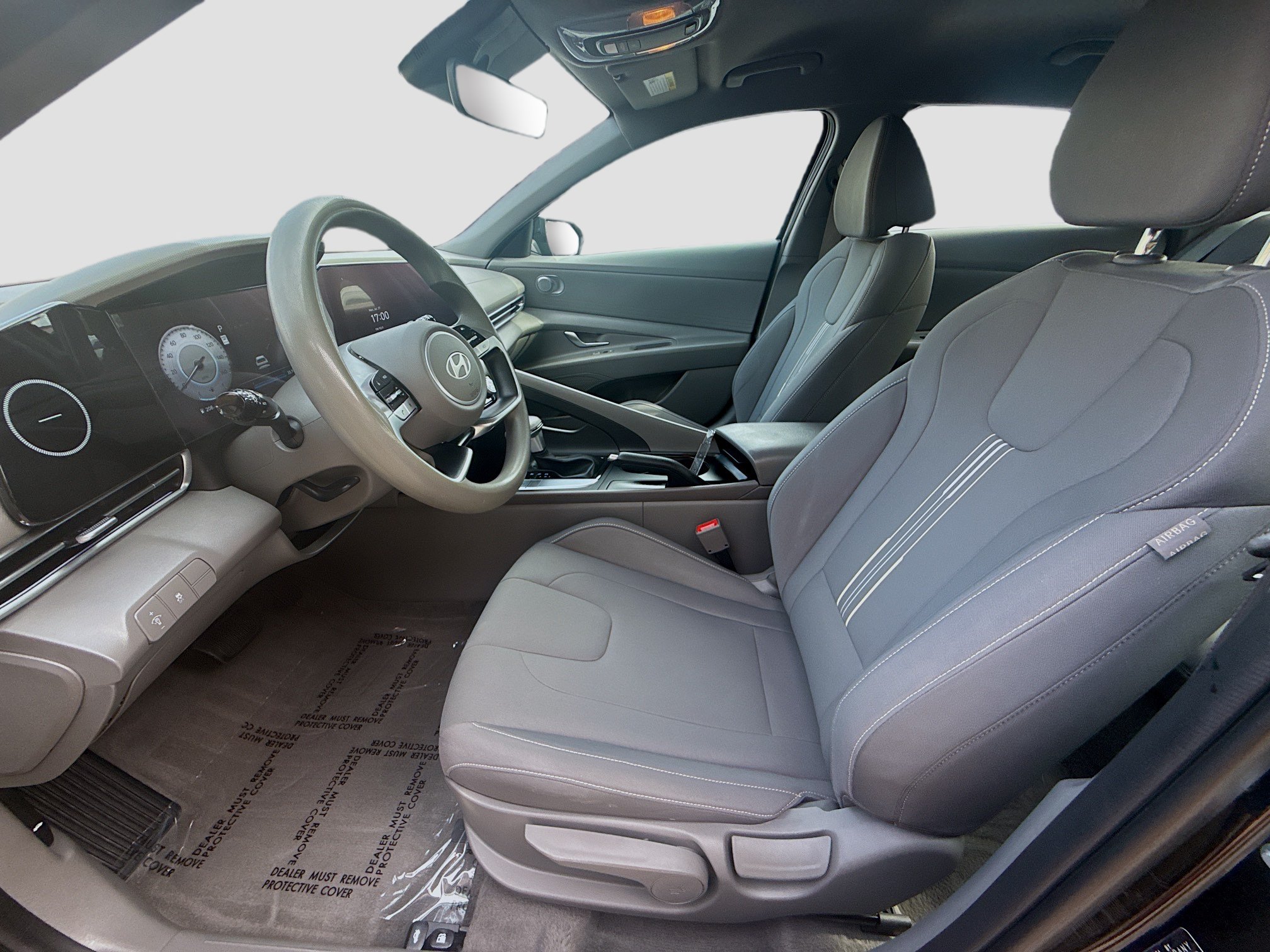 Used 2024 Hyundai Elantra SEL FWD image 16