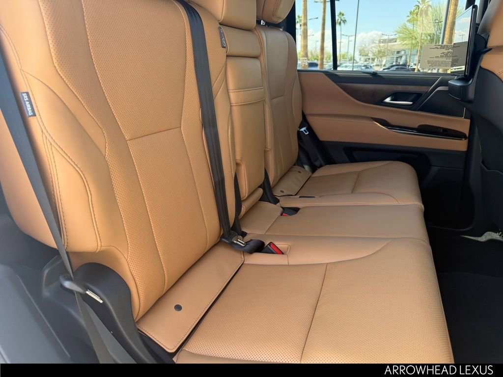 New 2026 Lexus LX 600 4WD w/ Luxury Package image 29