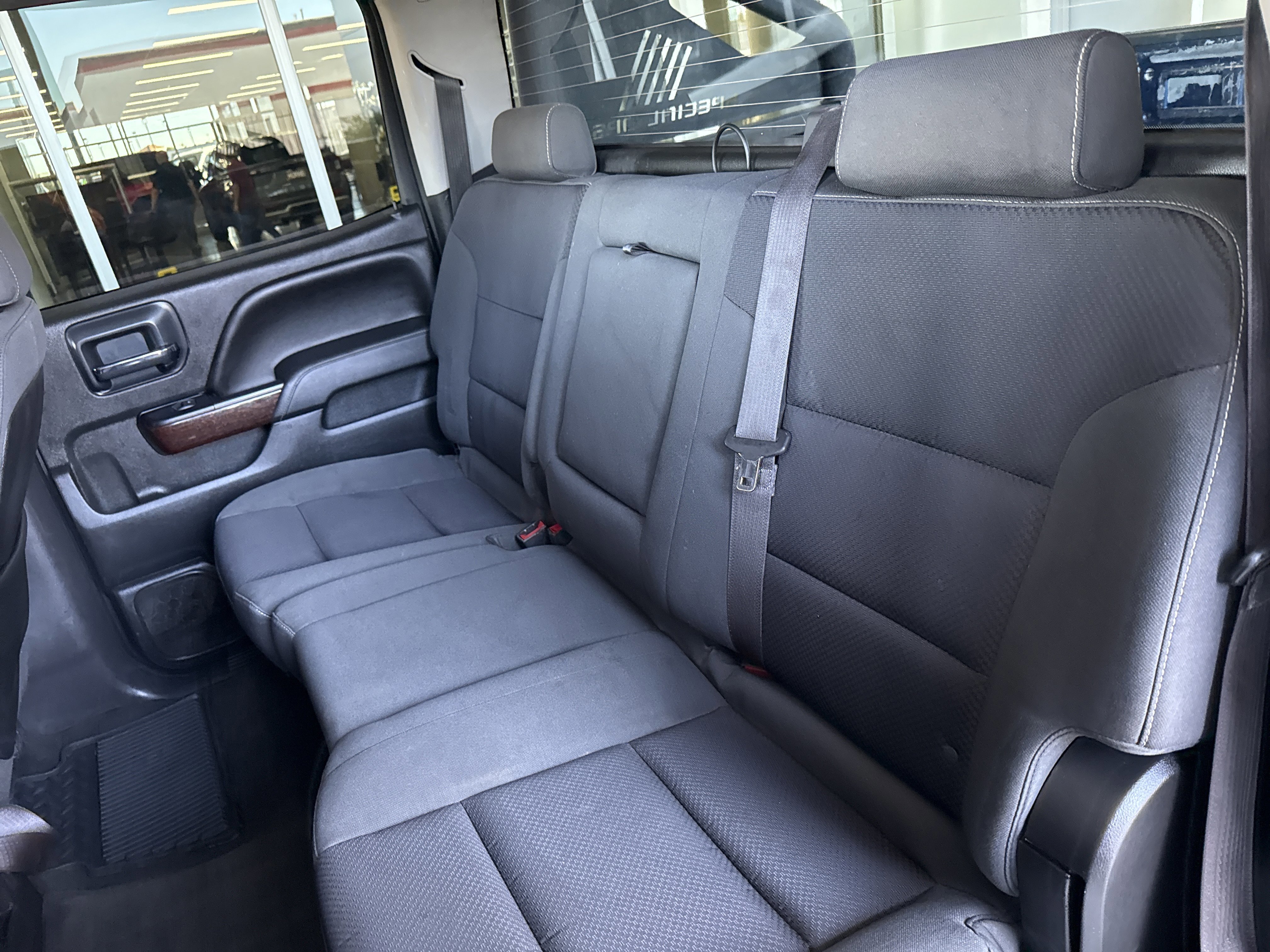 Used 2015 GMC Sierra 1500 SLE w/ SLE Value Package image 10