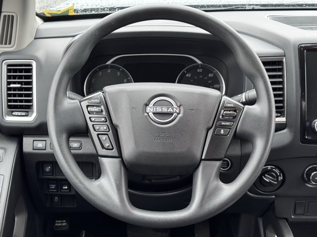 Used 2022 Nissan Frontier SV w/ Technology Package image 7