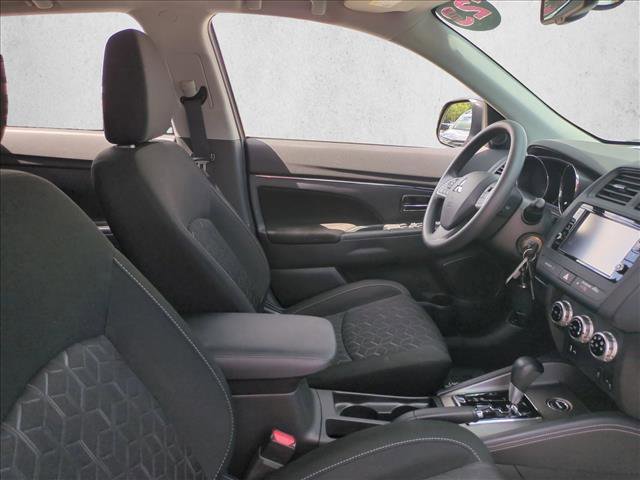Used 2023 Mitsubishi Outlander Sport ES image 19