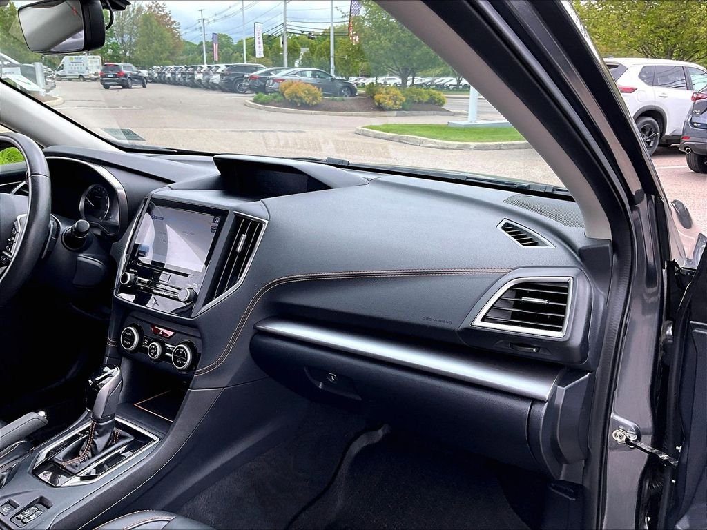 Used 2022 Subaru Crosstrek 2.5i Limited w/ Moonroof Package 2 AWD/4WD image 13