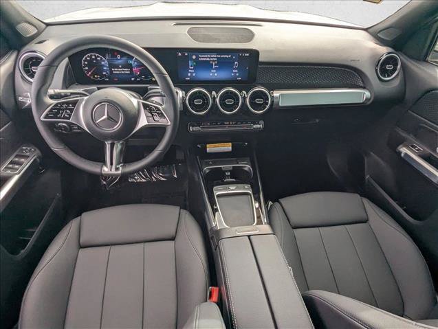New 2026 Mercedes-Benz GLB 250 image 13