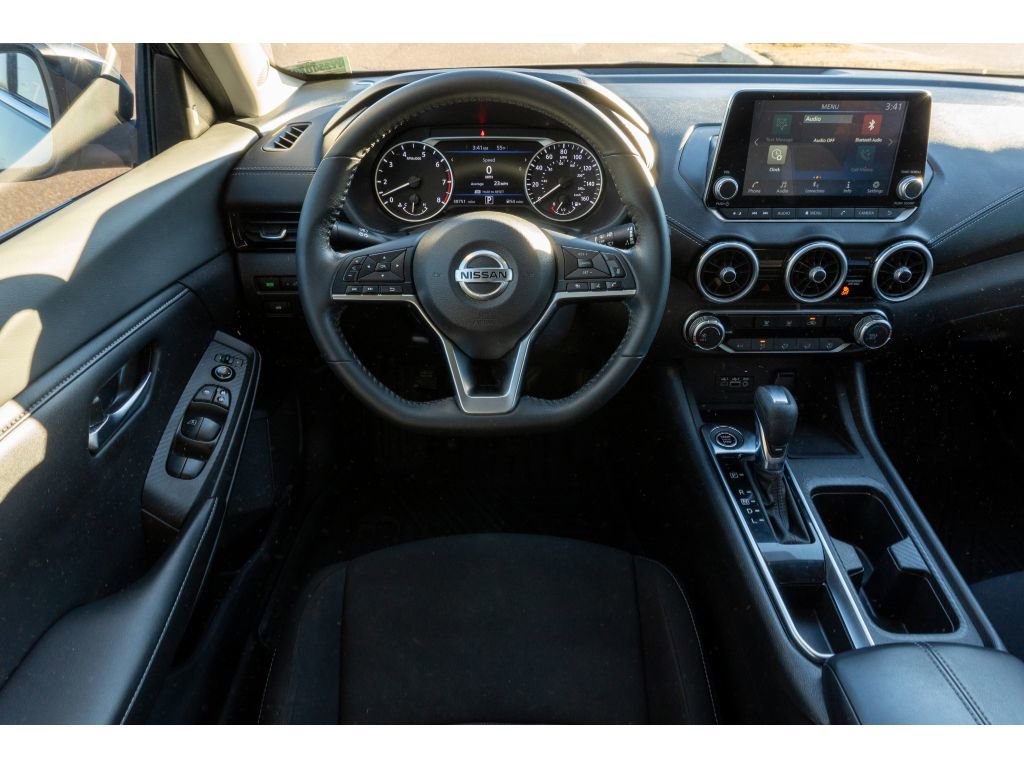 Used 2022 Nissan Sentra SV image 18